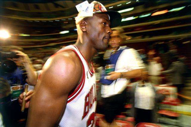 巴萨提出听证会申请 确保奥尔莫和维克托1月注册